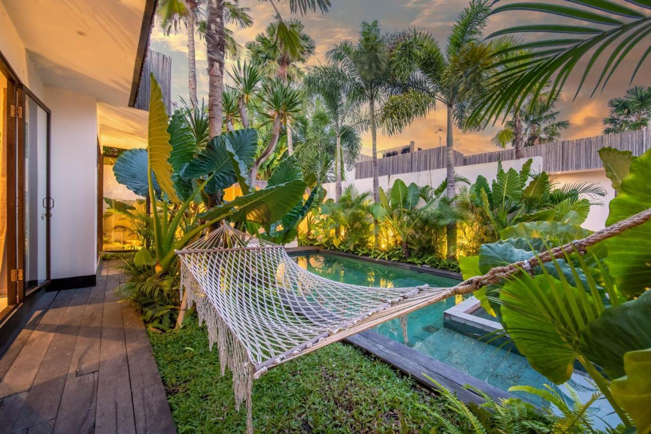 Yogi Surf Villas Complex Canggu Exterior photo